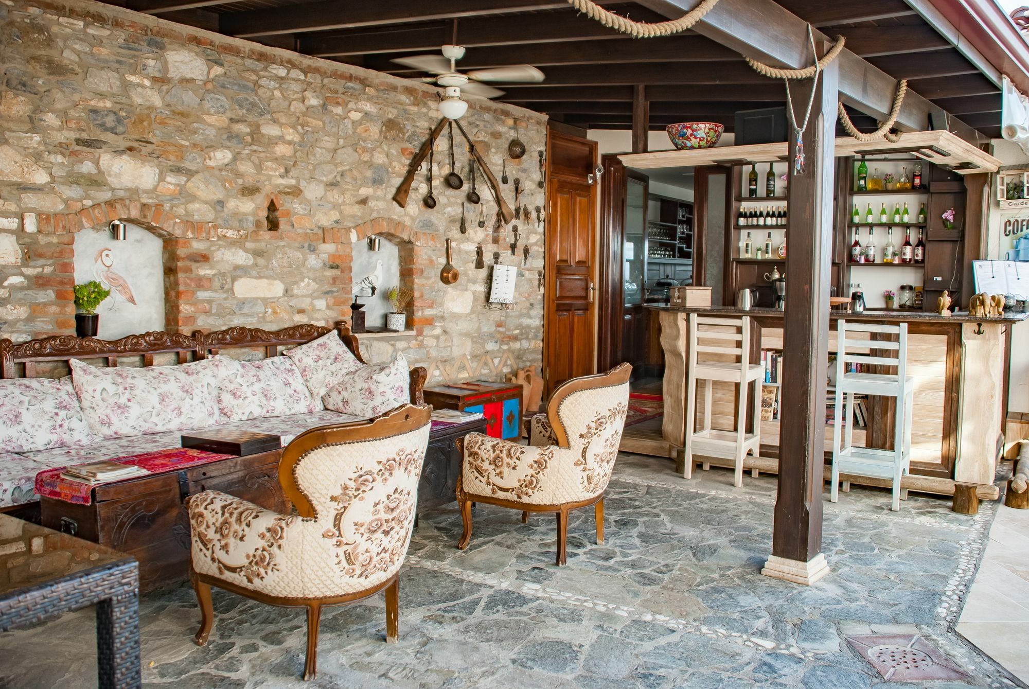 Ayasoluk Hotel & Restaurant Selcuk Exterior photo